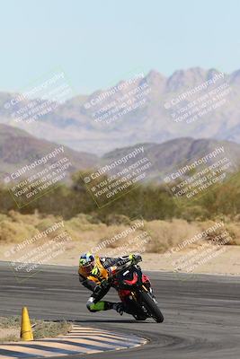 media/Nov-16-2025-Race Pace (Sun) [[8c5fa54630]]/Non Verified Riders (1st 20 Minutes)/2-Turn 10 (1010am)/